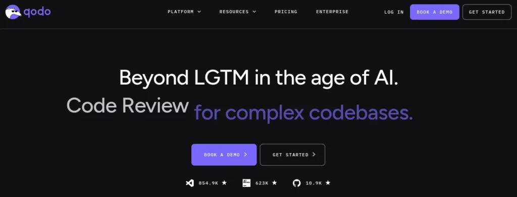 Codium interface automatically generating test cases and catching bugs in a college student programming project